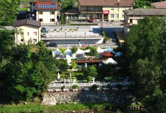 Da Gianni Hotel has Balcony rooms