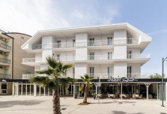 Hotel Confort has Balcony rooms