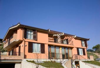 B&B Sole Luna has Balcony rooms