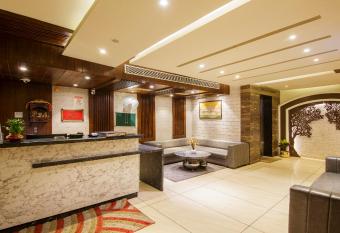 Treebo Punjabi Nature Residency, Near Faridabad Railway Station allows 18 year olds to book a room