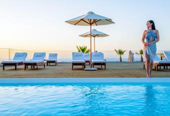 Villaggio Boutique Hotel Hersonissos - Adults Only allows 18 year olds to book a room