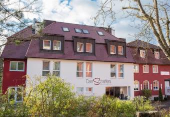 DasSchaffers - MeinWohlf  hlhotel has Balcony rooms