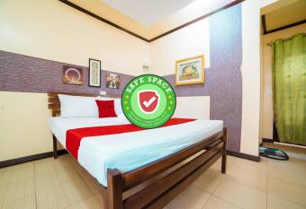 RedDoorz at Tagaytay Road - Vaccinated Staff allows 18 year olds to book a room