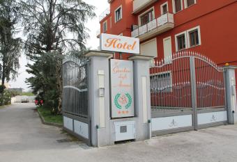 Hotel Il Giardino degli Aranci has Balcony rooms