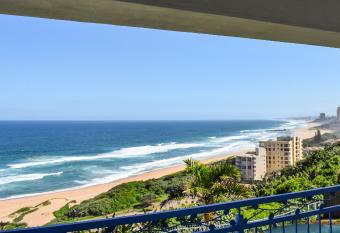 Santorini Guesthouse has Balcony rooms