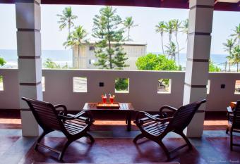 Tenasi Beach Resort has Balcony rooms