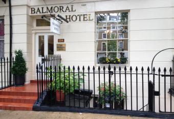 Balmoral House Hotel allows 18 year olds to book a room
