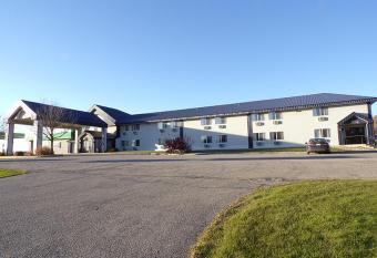 Morton Inn allows 18 year olds to book a room