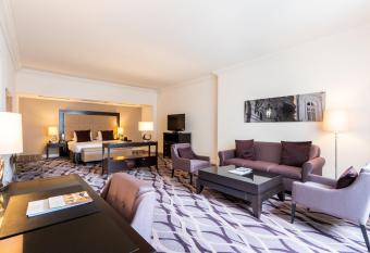 Steigenberger Icon Wiltcher s has Balcony rooms