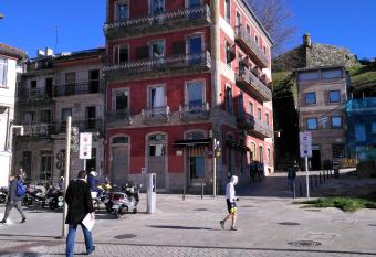A casa Rosa-   tico has Balcony rooms