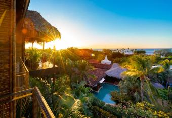 Jardin del Eden Boutique Hotel allows 18 year olds to book a room