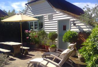 Freshwater Barn has Balcony rooms