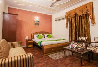 Treebo Paras International allows 18 year olds to book a room