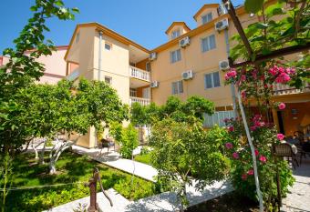 Apartments Dalila has Balcony rooms