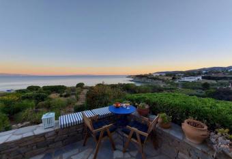 BEACHFRONT - Villa Sophia Paros has Balcony rooms