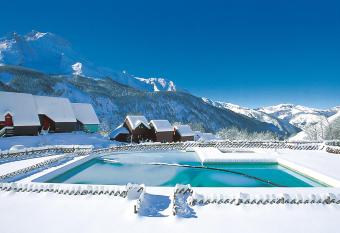 ISK   CHALETS-H  TEL, Col d Aubisque allows 18 year olds to book a room