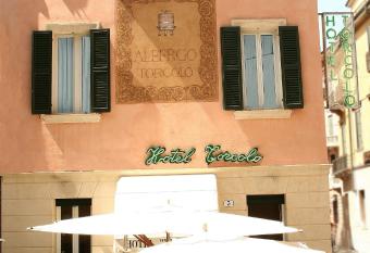 Hotel Torcolo  allows 18 year olds to book a room