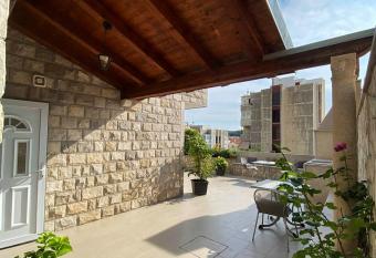 Apartments Adaleta has Balcony rooms