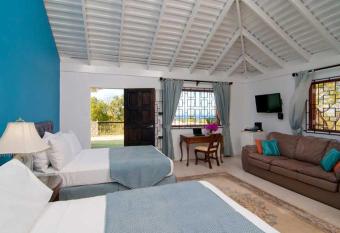 Mynt Retreat Bed & Breakfast allows 18 year olds to book a room