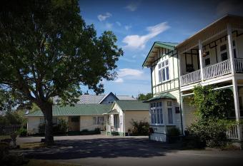 Chanel Court Motel allows 18 year olds to book a room