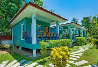 RAT VILLA has Balcony rooms