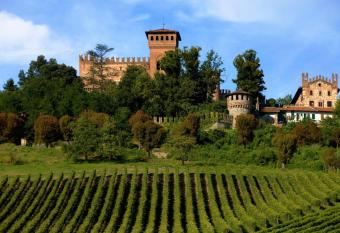 Castello di Gabiano has Balcony rooms