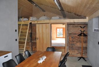 Le Mayen de Colombire allows 18 year olds to book a room