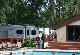 Garden of the Gods RV Resort has Balcony rooms