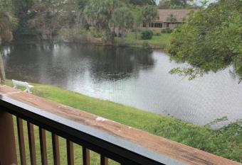 Sienna Park Apartments has Balcony rooms