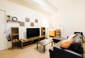 Hotel Omoromachi has Balcony rooms