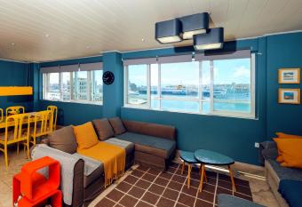 Aegean Windows # homm . gr allows 18 year olds to book a room