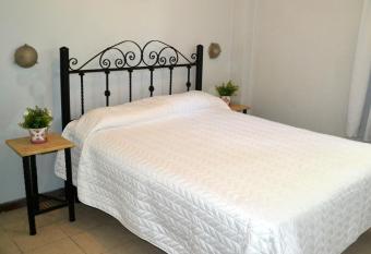 Hotel Sienna allows 18 year olds to book a room