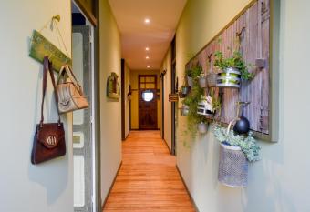 L EN VERT has Balcony rooms