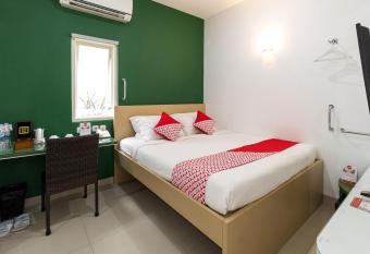 Ara Inn Bed And Breakfast by ecommerceloka allows 18 year olds to book a room