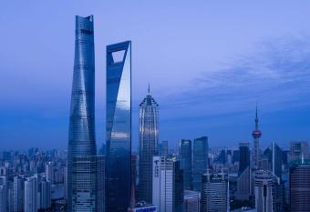 Park Hyatt Shanghai allows 18 year olds to book a room