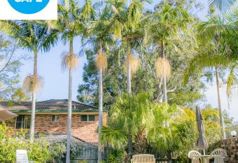 Gosford Palms Motor Inn has Balcony rooms