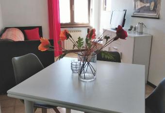 Appartamento Holiday has Balcony rooms