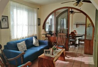 Hostal San Pablo has Balcony rooms