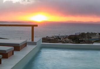 VILLA ATHENA- Private Pool- Amazing Aegean View allows 18 year olds to book a room