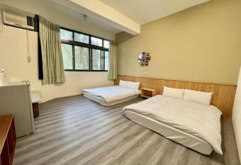 Qilin Valley has Balcony rooms