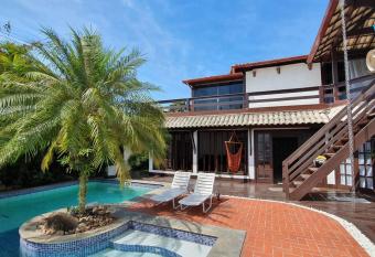 Guesthouse Mata da Praia allows 18 year olds to book a room