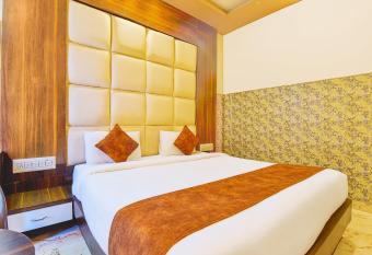 FabHotel Prime The Royal Galaxy allows 18 year olds to book a room