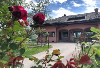 Villa Bonelli Bed & Fest has Balcony rooms