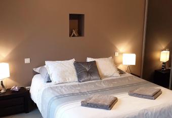 Chez Laurette    Bergheim allows 18 year olds to book a room