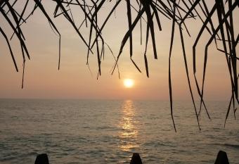 The Madampa Sea Side Lodge has Smoking/Balcony rooms