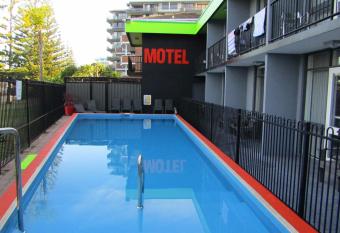 Le George Motel has Balcony rooms
