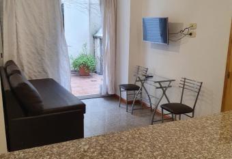 verdinegro has Balcony rooms