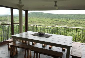 Komati Kruger Villas has Balcony rooms