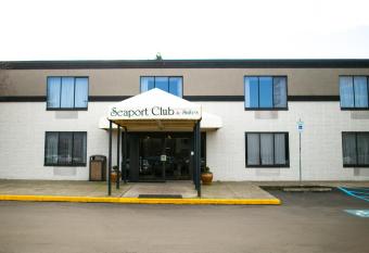 Seaport Inn & Suites allows 18 year olds to book a room