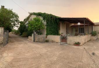 Affittacamere Ternulla has Balcony rooms